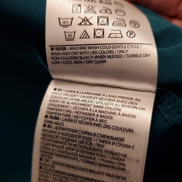 Banana Republic button down blouse l/s teal - Picture 5 of 8
